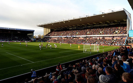 曼彻斯特晚 曼彻斯特晚