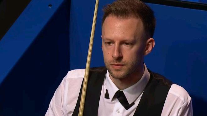 迫使湖人陷 迫使湖人陷